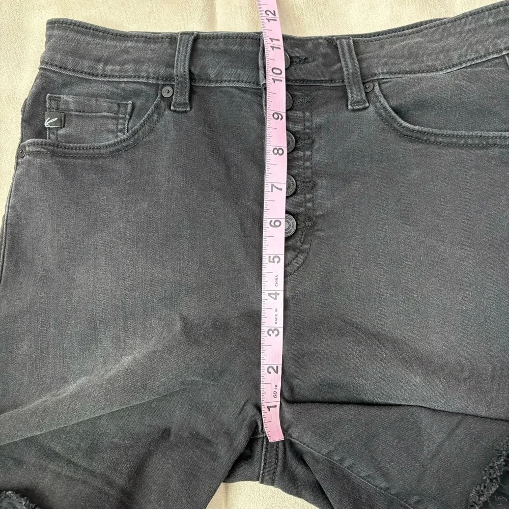 KanCan faded black